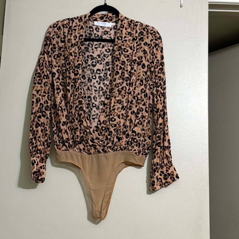 ASTR leopard print bodysuit